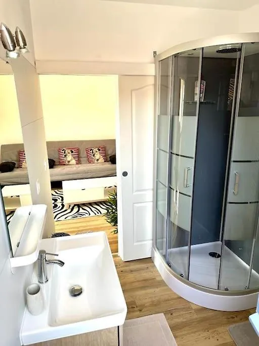 Studio Meuble Tout Confort Apartment Montauban France
